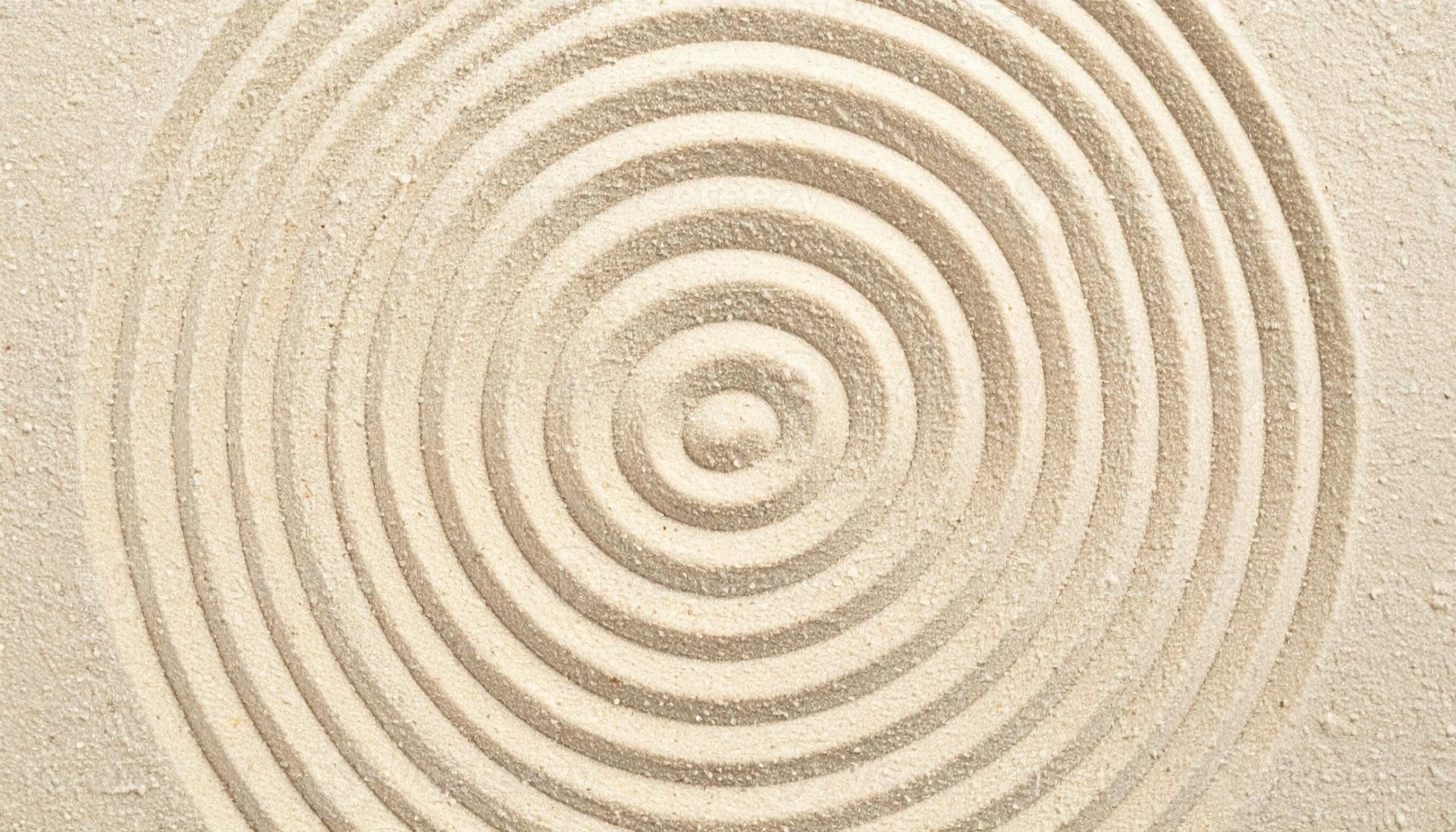 Soft concentric circles representing a calm focus point